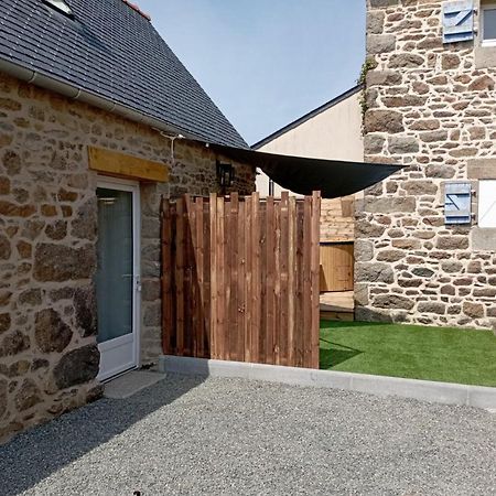 Gite Avec Son Bain Nordique Privatif Au Feu De Bois Pleubian Экстерьер фото